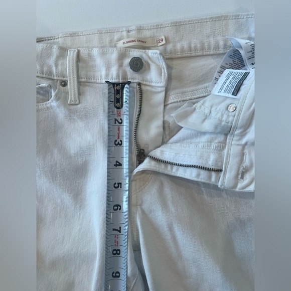 Levi's Slimming Skinny Women's Size 29 White Denim - Picture 9 of 13
